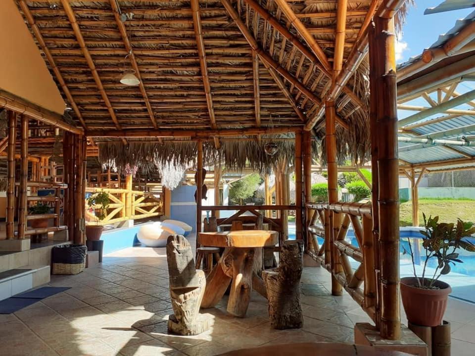 Hosteria La Chorrera Quito Luaran gambar