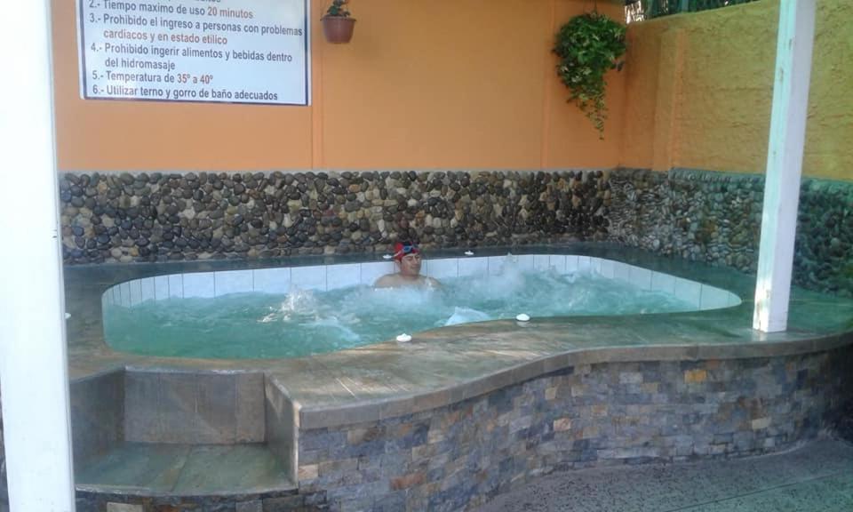 Hosteria La Chorrera Quito Luaran gambar
